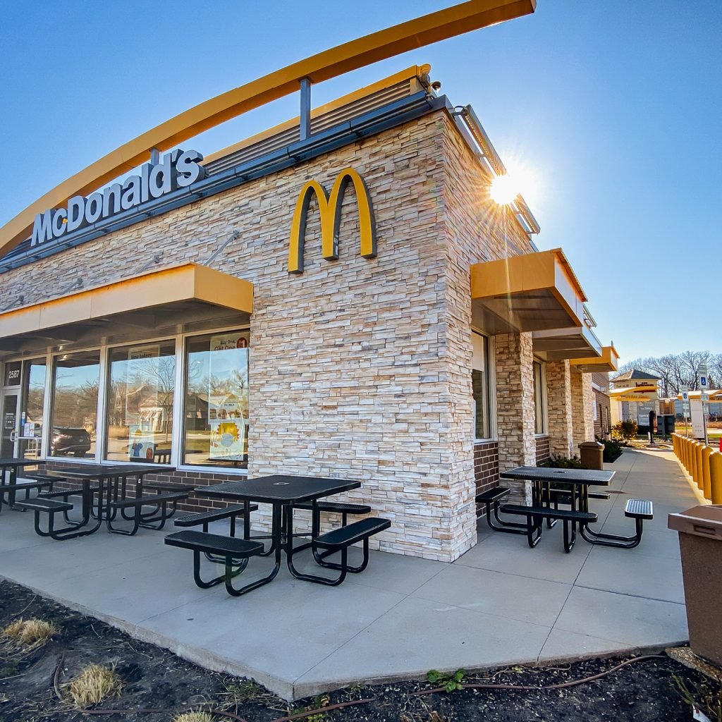 Quick Service Restaurants 3 McDonalds Images8