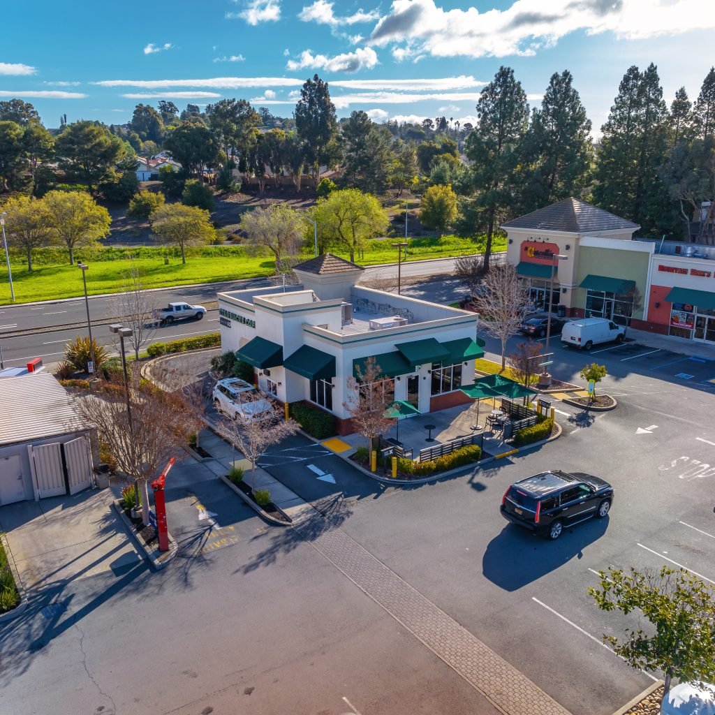 Quick Service Restaurants 2 Starbucks_842 Willow Ave (Hercules, CA)3